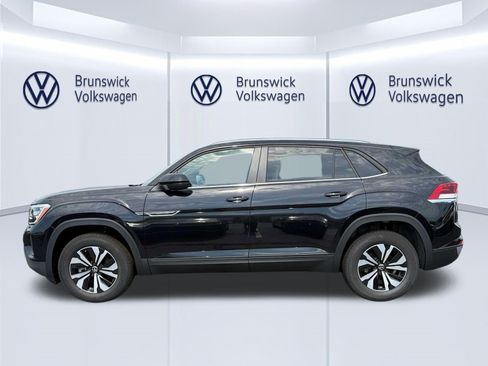 New 2026 Volkswagen Atlas Cross Sport SE AWD/4WD image 3