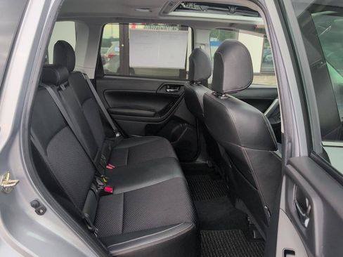 Used 2018 Subaru Forester 2.0XT Premium AWD/4WD image 12