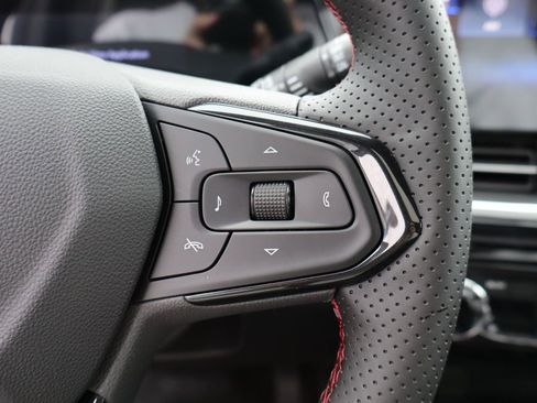 New 2026 Chevrolet Trax RS w/ Sunroof Package image 13