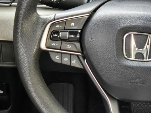Used 2020 Honda Accord EX image 16