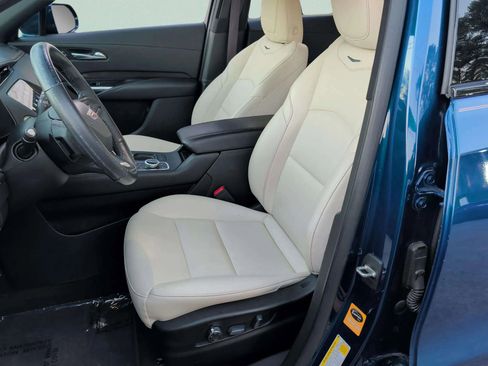 Used 2019 Cadillac XT4 Sport image 21