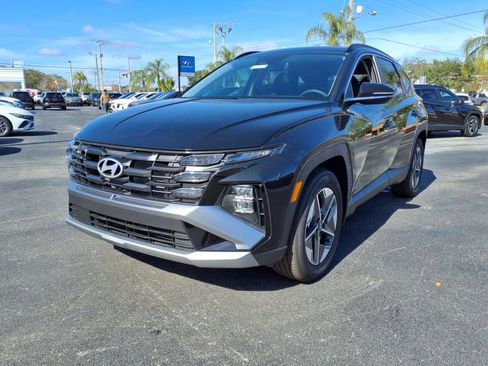 New 2025 Hyundai Tucson SEL image 3
