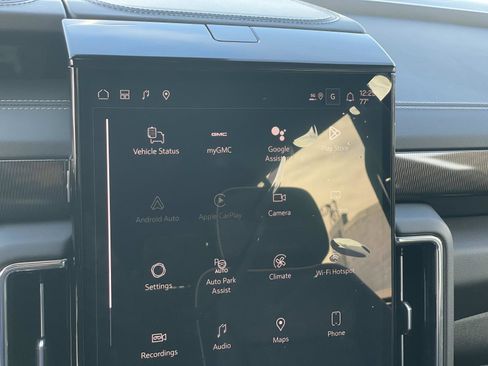 New 2026 GMC Yukon XL Elevation image 13