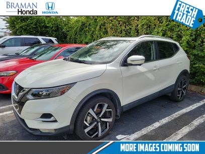 Used 2021 Nissan Rogue Sport SL w/ Premium Package