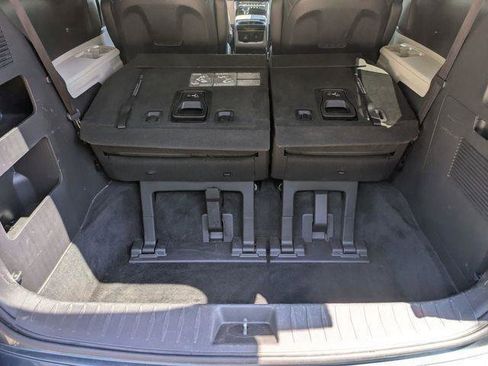 Used 2022 Kia Carnival SX Prestige image 25