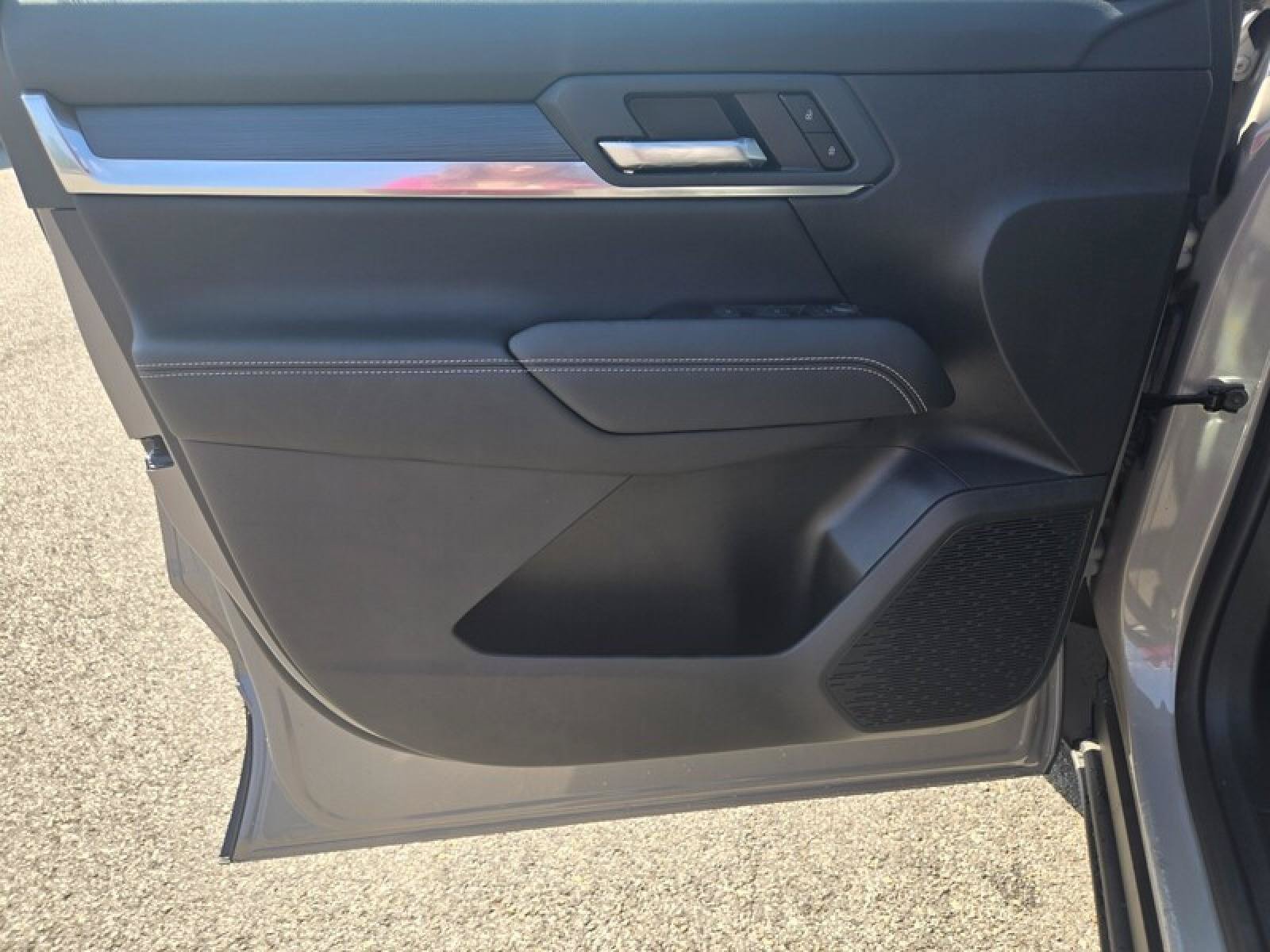 New 2027 GMC Terrain Elevation w/ Black Edition FWD image 20