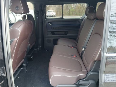 New 2025 Volkswagen ID. Buzz Pro S image 24