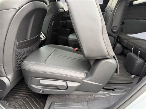 New 2026 Kia Sorento EX w/ EX Premium Package FWD image 14