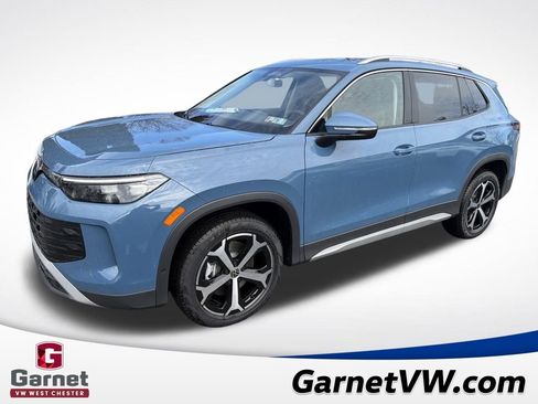 New 2026 Volkswagen Tiguan SE image 1