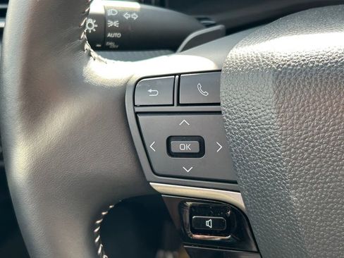 Certified 2025 Toyota Camry SE FWD image 35