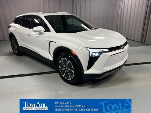 Used 2024 Chevrolet Blazer EV LT AWD/4WD image 1