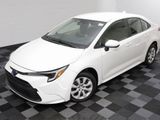 Used 2024 Toyota Corolla LE image 2