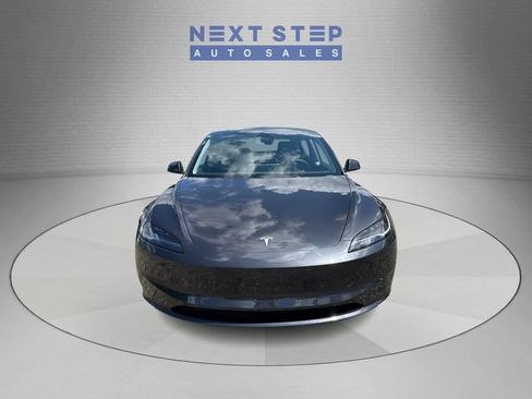 Used 2025 Tesla Model 3 Long Range AWD/4WD image 2