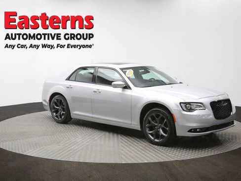 Used 2023 Chrysler 300 S image 51