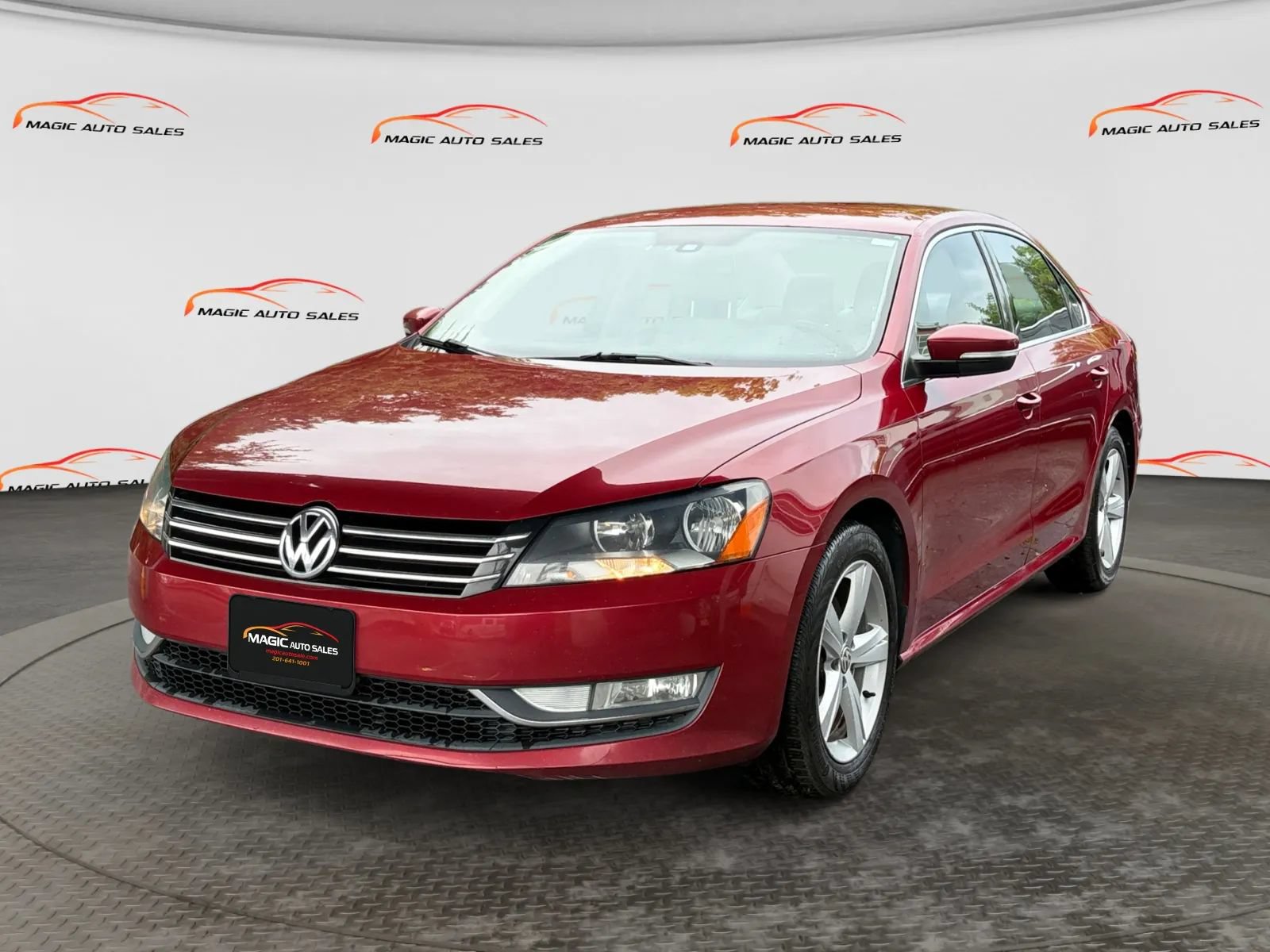 Used 2015 Volkswagen Passat 1.8T Limited Edition FWD image 1