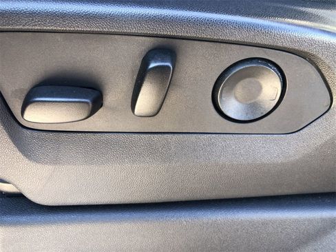 Certified 2023 Chevrolet Silverado 1500 LT image 12