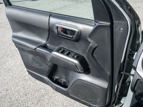 Used 2023 Toyota Tacoma Trail Edition w/ Trail Edition image 27