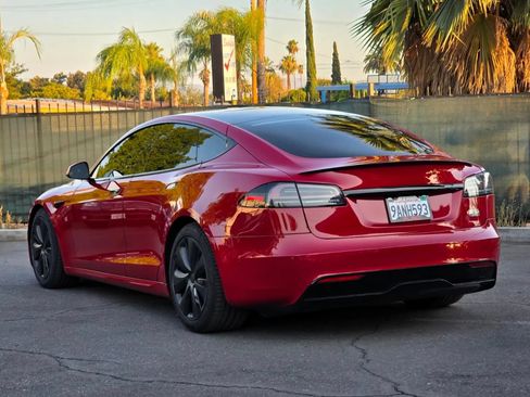 Used 2022 Tesla Model S Plaid AWD/4WD image 4