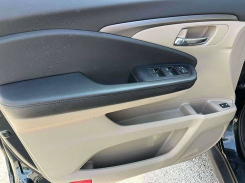 Used 2018 Honda Pilot EX-L image 14