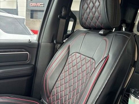 Used 2024 RAM 1500 Big Horn image 8