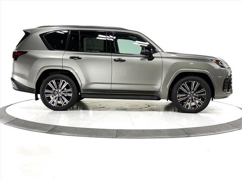 New 2026 Lexus LX 600 4WD w/ Luxury Package image 14