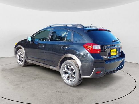 Used 2017 Subaru Crosstrek 2.0i Premium w/ Moonroof Package AWD/4WD image 7