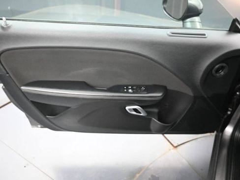 Used 2022 Dodge Challenger GT RWD image 22