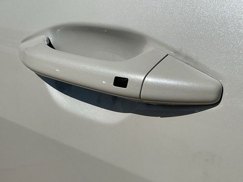 Used 2025 Kia K4 LXS image 10