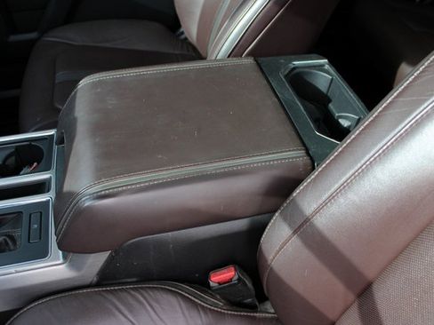 Used 2016 Ford F150 Platinum w/ Technology Package image 30