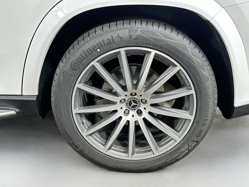 New 2026 Mercedes-Benz GLS 580 4MATIC image 34