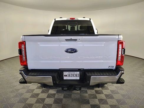 Used 2023 Ford F250 Lariat w/ Chrome Package AWD/4WD image 7