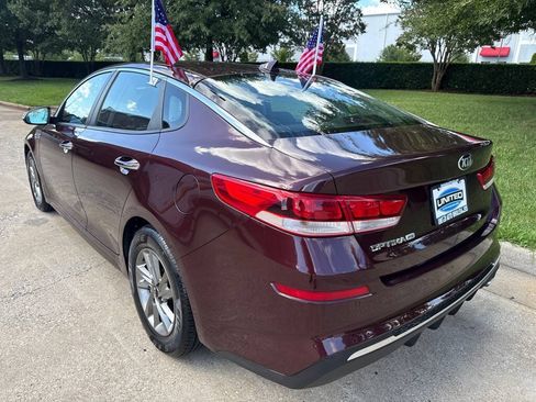 Used 2019 Kia Optima LX FWD image 6