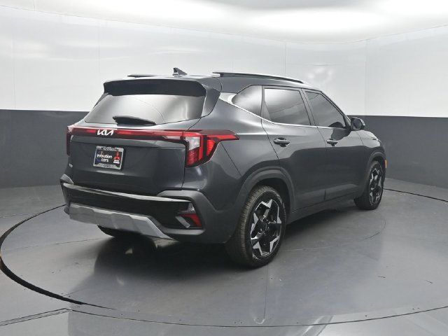 Used 2024 Kia Seltos EX FWD image 32