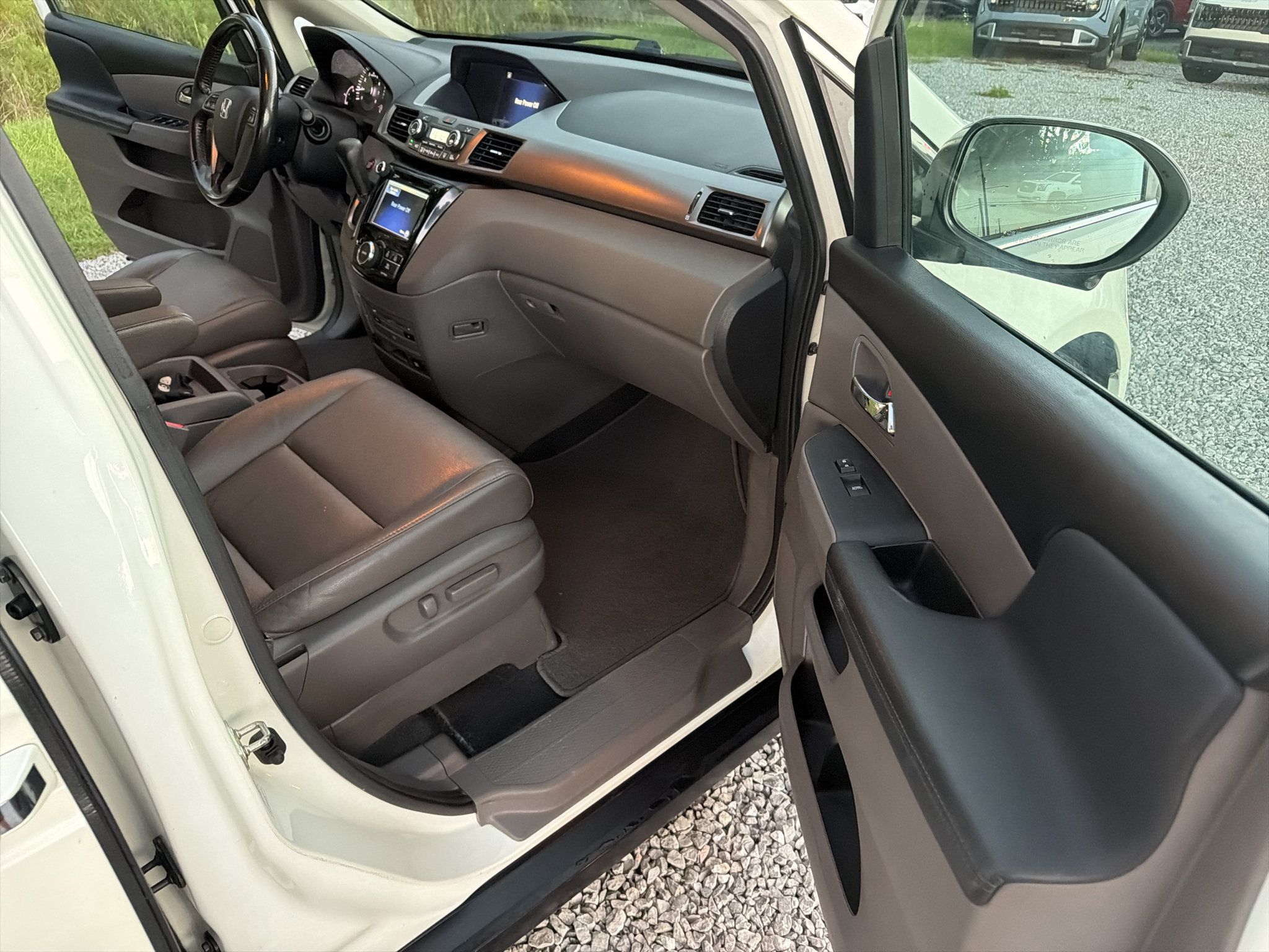 Used 2016 Honda Odyssey EX-L image 24