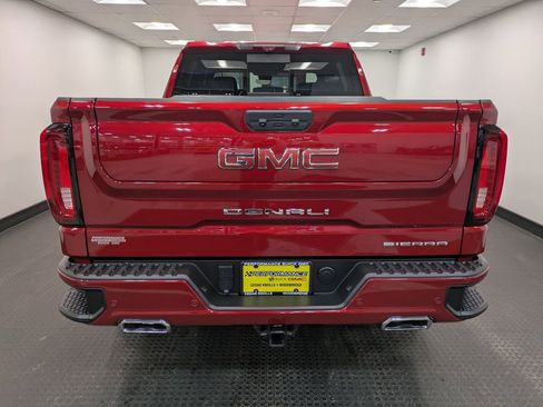 Used 2023 GMC Sierra 1500 Denali w/ Technology Package image 5