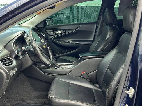 Used 2018 Chevrolet Malibu LT w/ True North Edition FWD image 29