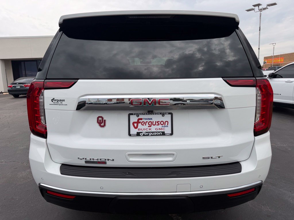 Used 2024 GMC Yukon SLT w/ SLT Luxury Package AWD/4WD image 15