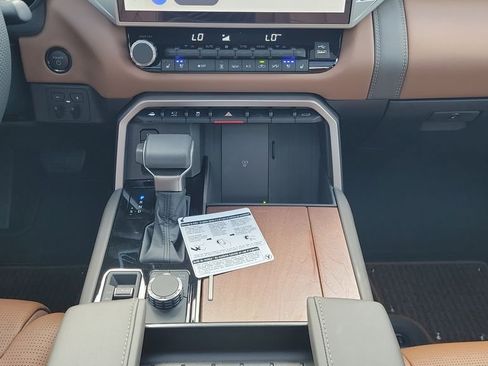 New 2026 Toyota Tundra 1794 Edition AWD/4WD image 15