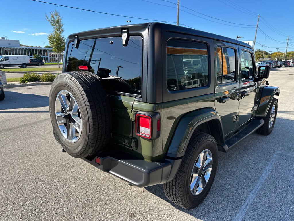 Used 2021 Jeep Wrangler Unlimited Sahara AWD/4WD image 10
