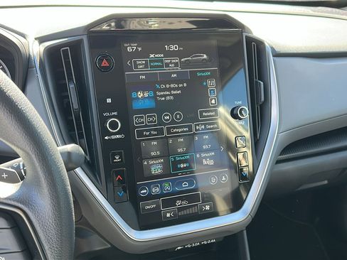 Certified 2025 Subaru Crosstrek 2.0i Premium image 14