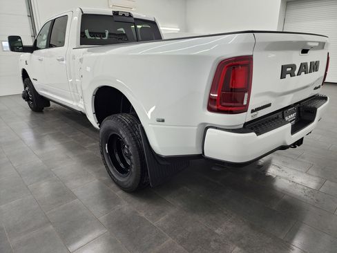 Used 2025 RAM 3500 Laramie image 6