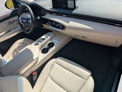 Used 2023 Genesis GV70 2.5T w/ Select Package image 20