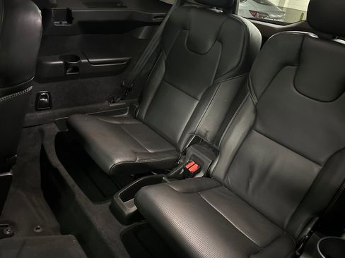 Used 2020 Volvo XC90 T8 Inscription image 15