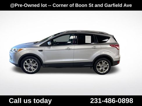 Used 2014 Ford Escape Titanium w/ Equipment Group 401A AWD/4WD image 2