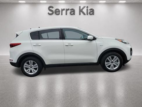 Used 2018 Kia Sportage LX AWD/4WD image 6