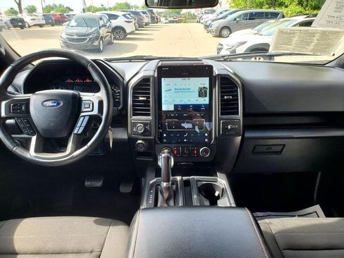 Used 2019 Ford F150 XLT w/ Equipment Group 302A Luxury AWD/4WD image 9