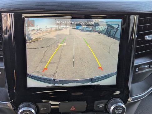 Used 2024 RAM 1500 Laramie image 16