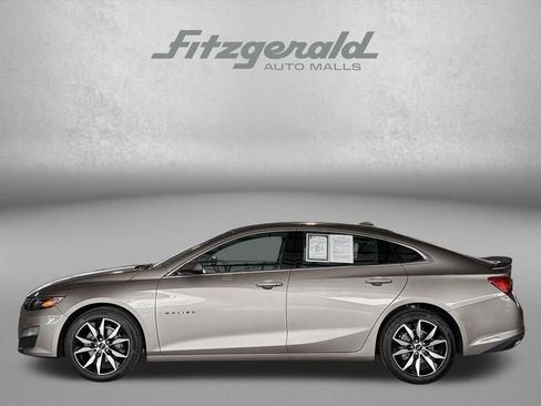 Used 2024 Chevrolet Malibu RS w/ LPO, Floor Liner Package FWD image 3