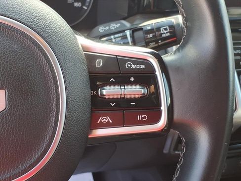 Used 2022 Kia Sorento S image 18