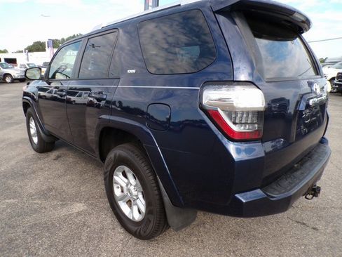 Used 2016 Toyota 4Runner Limited image 3